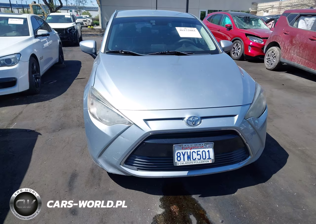 2018 Toyota Yaris Ia VIN:3MYDLBYV0JY300120 - 12