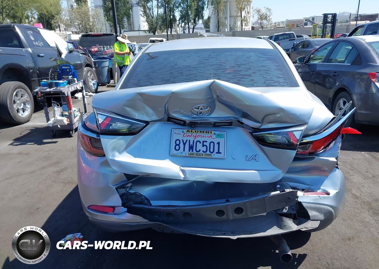 2018 Toyota Yaris Ia VIN:3MYDLBYV0JY300120 - 6