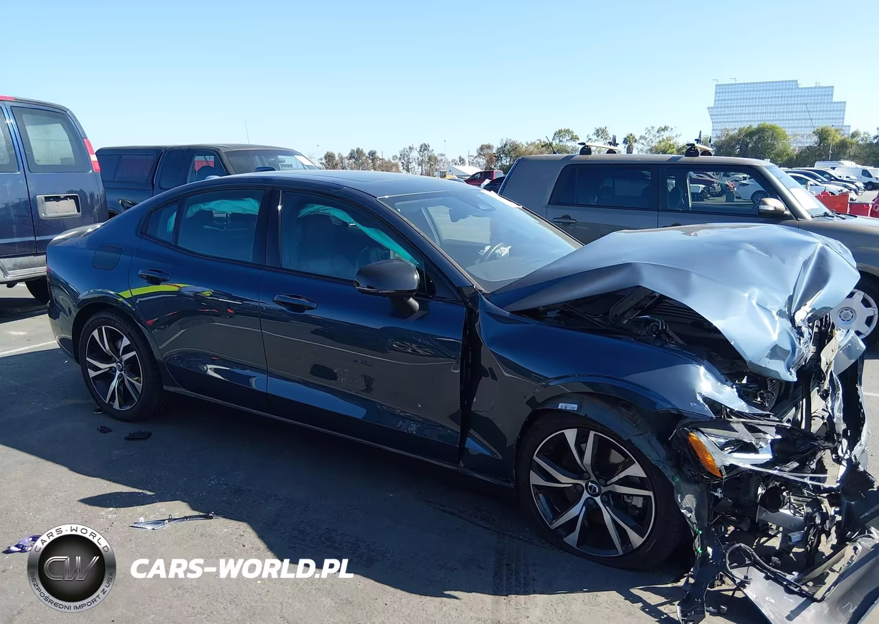 2024 Volvo S60 B5 Plus Dark Theme VIN:7JRL12FL6RG315320 - 13