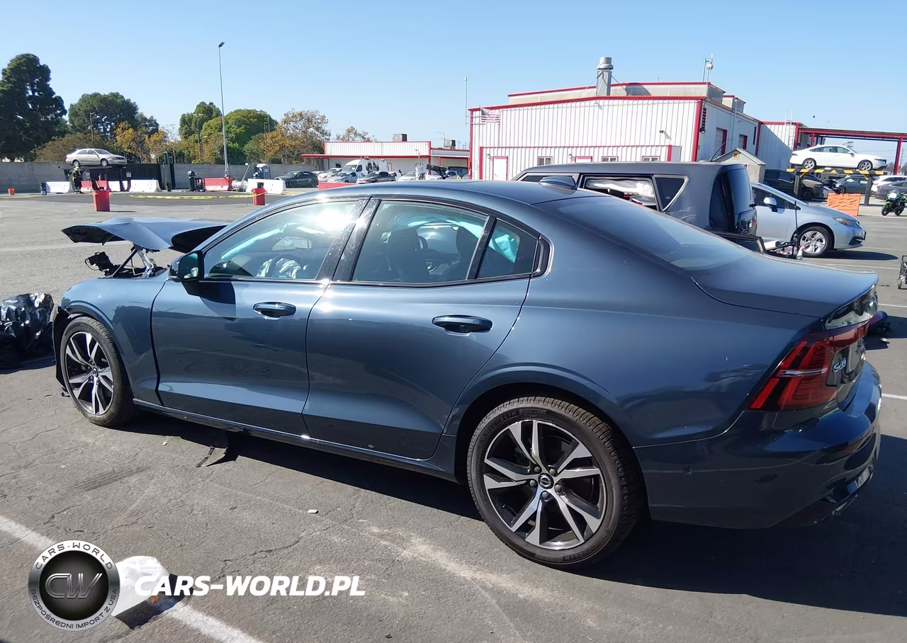 2024 Volvo S60 B5 Plus Dark Theme VIN:7JRL12FL6RG315320 - 14