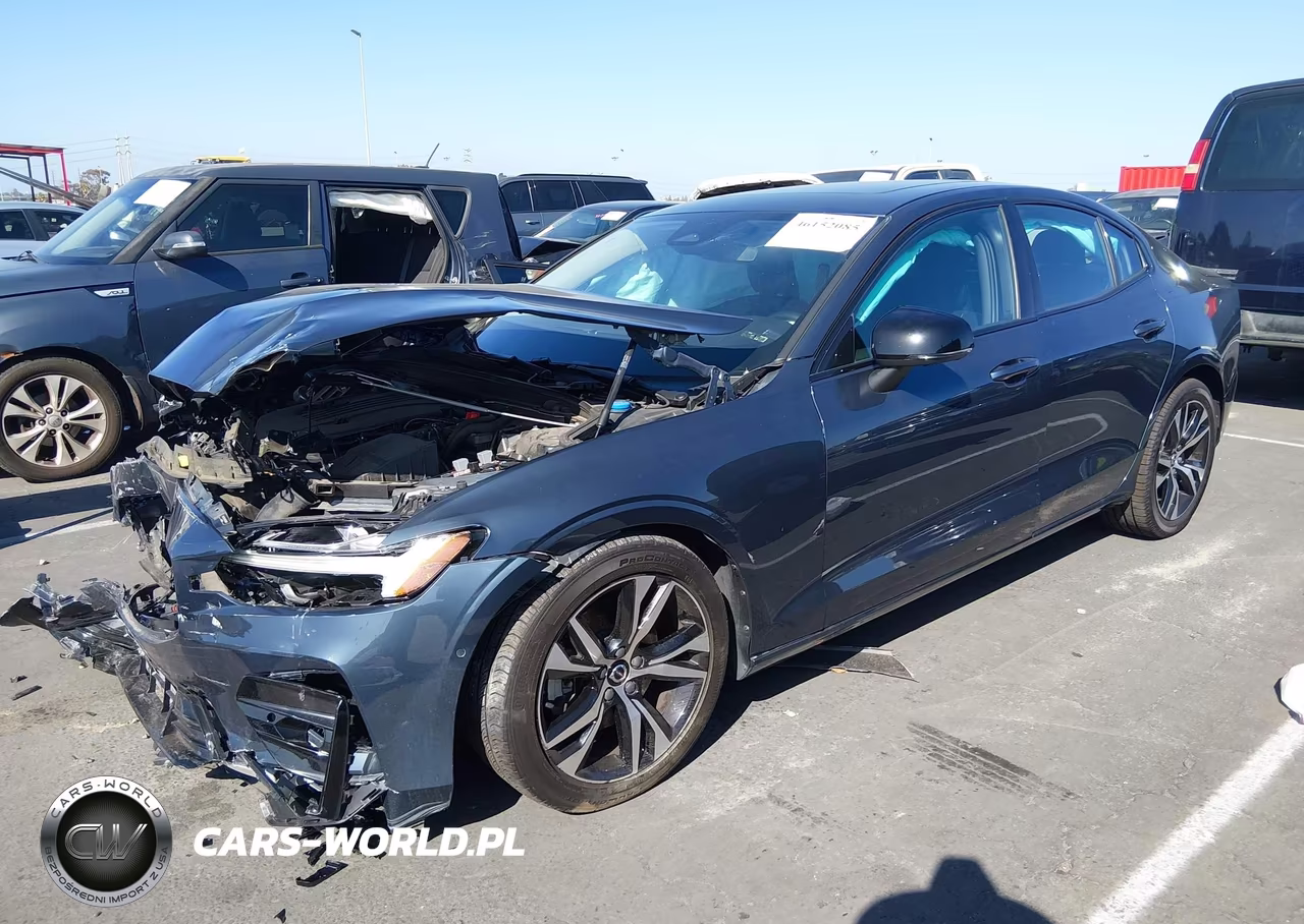 2024 Volvo S60 B5 Plus Dark Theme VIN:7JRL12FL6RG315320 - 2