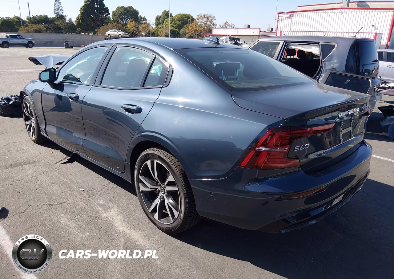 2024 Volvo S60 B5 Plus Dark Theme VIN:7JRL12FL6RG315320 - 3