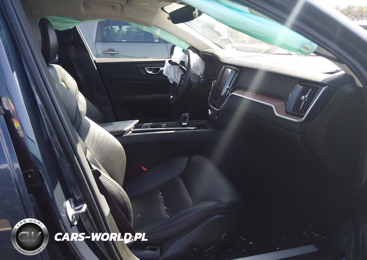 2024 Volvo S60 B5 Plus Dark Theme VIN:7JRL12FL6RG315320 - 5