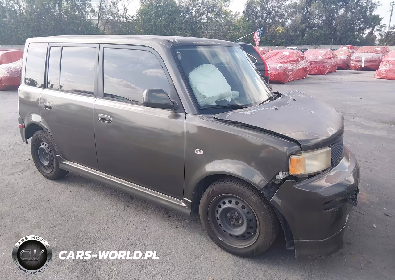 2004 Scion Xb