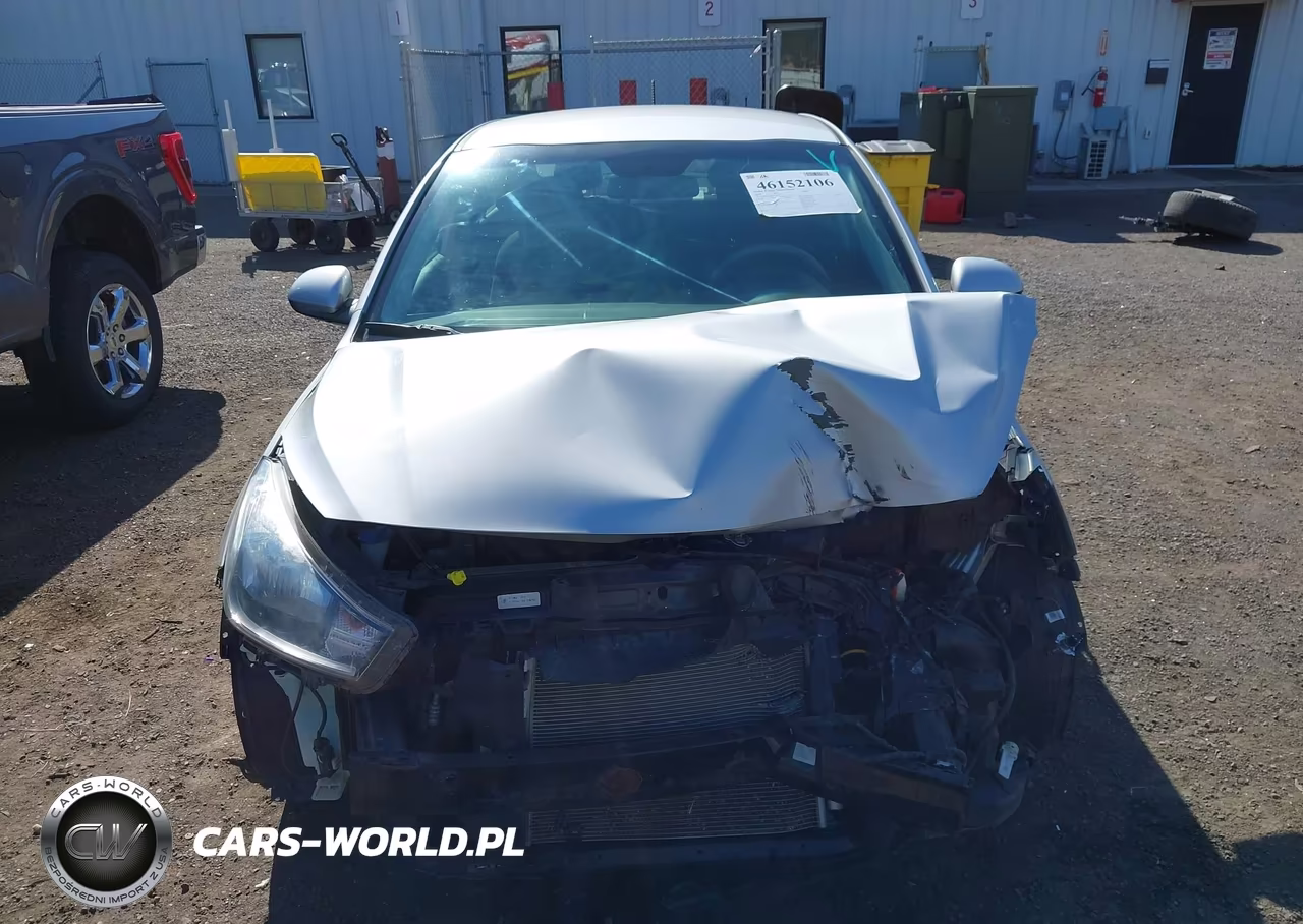 2020 Kia Rio S VIN:3KPA24AD2LE275114 - 13