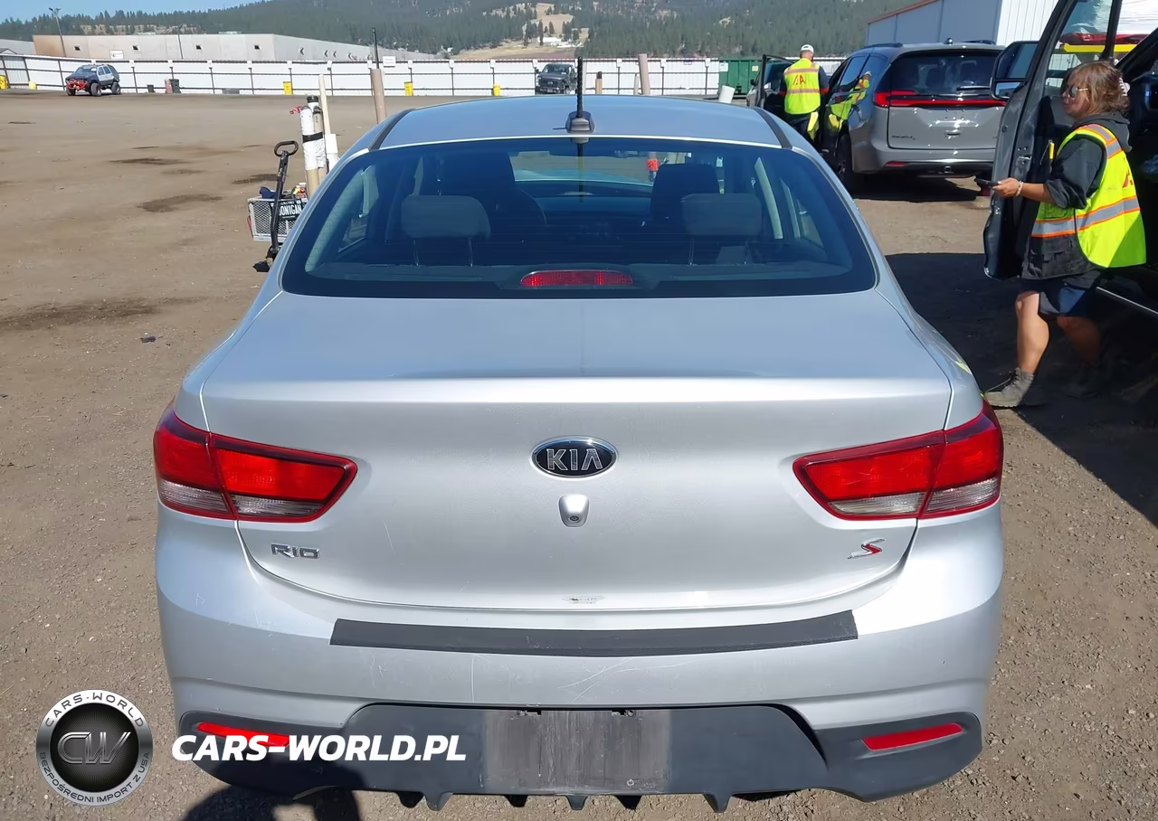 2020 Kia Rio S VIN:3KPA24AD2LE275114 - 17