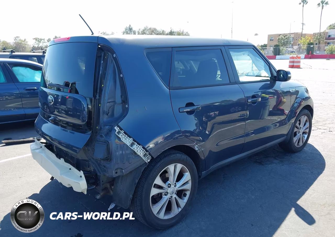 2014 Kia Soul + VIN:KNDJP3A55E7108012 - 4