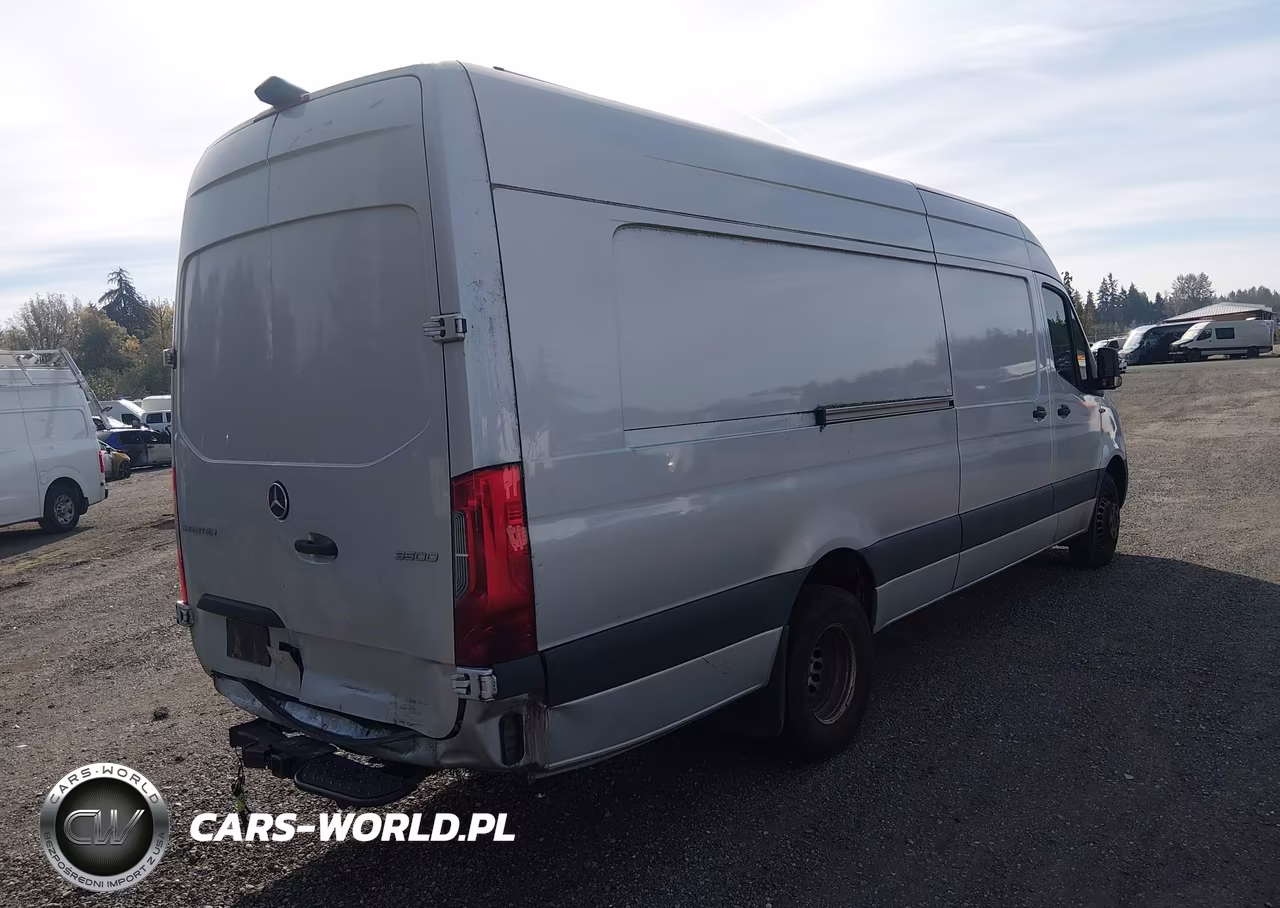 2019 Mercedes-Benz Sprinter 3500 High Roof V6 VIN:WD4PF1CD0KP183224 - 4