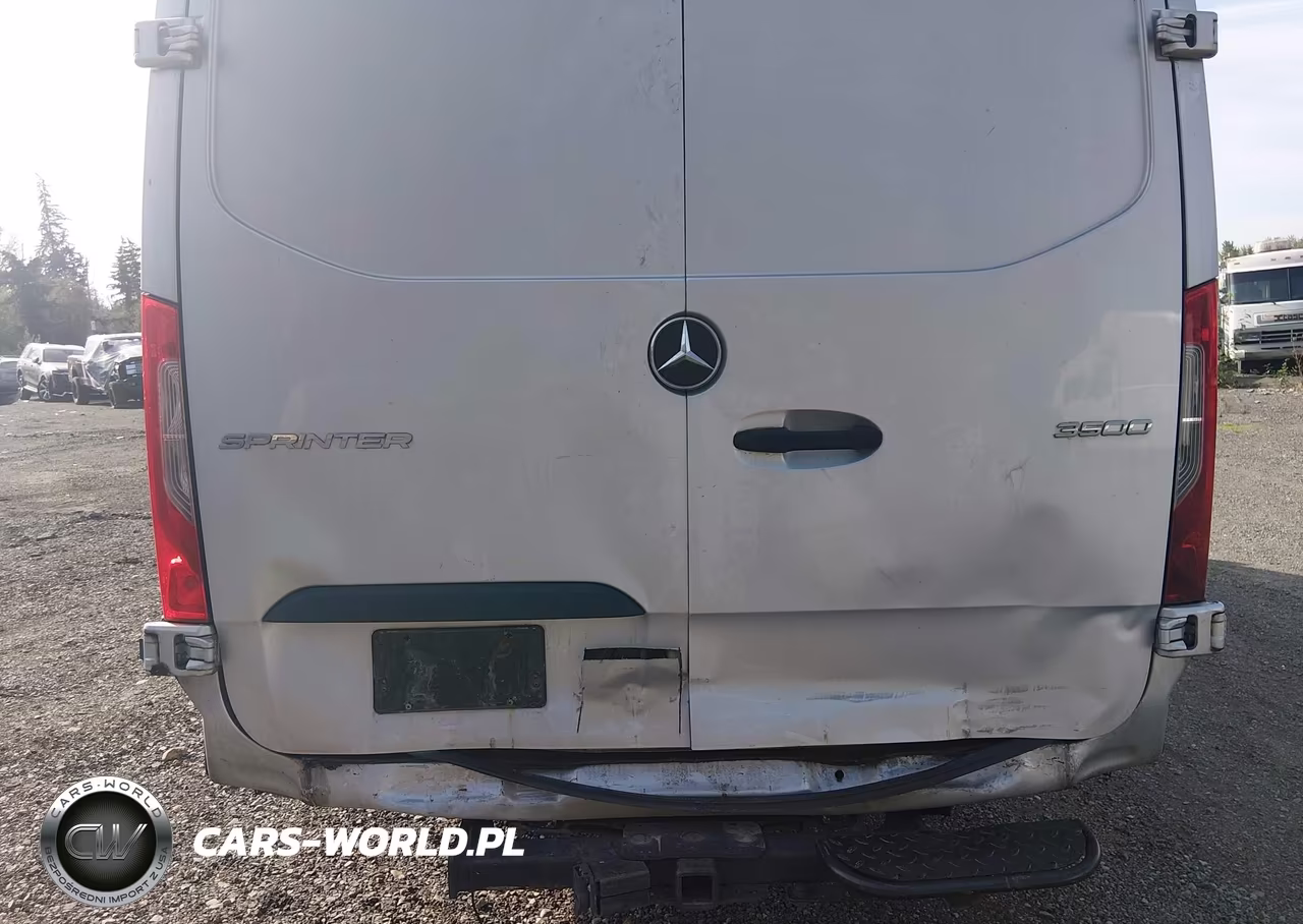 2019 Mercedes-Benz Sprinter 3500 High Roof V6 VIN:WD4PF1CD0KP183224 - 6