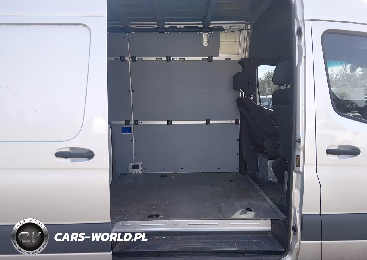2019 Mercedes-Benz Sprinter 3500 High Roof V6 VIN:WD4PF1CD0KP183224 - 8