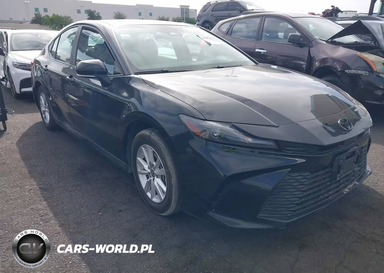 2025 Toyota Camry Le