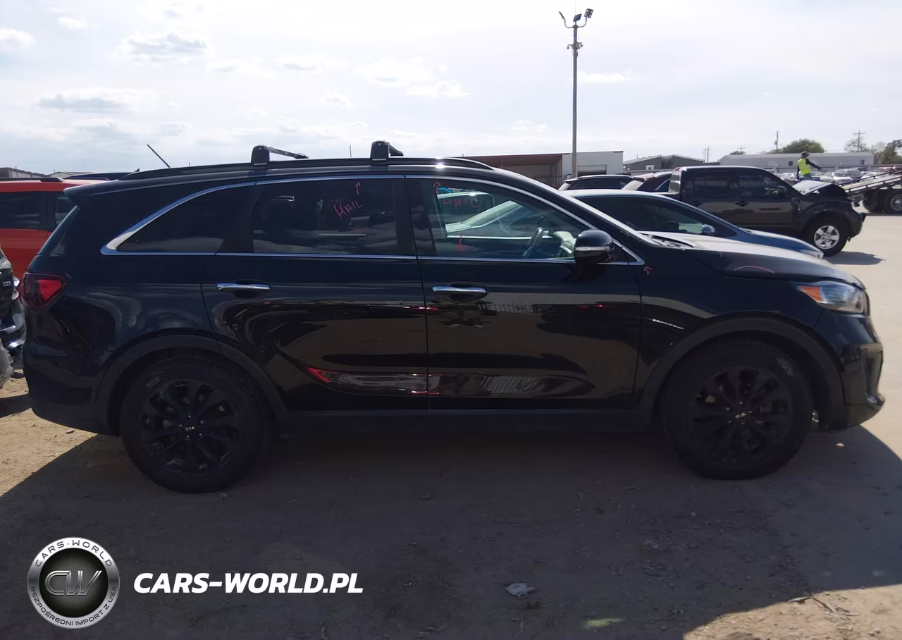 2019 Kia Sorento 3.3L S VIN:5XYPG4A55KG585389 - 13