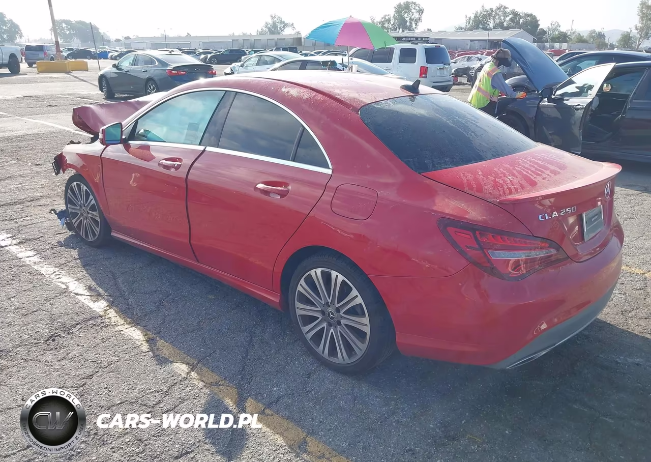 2018 Mercedes-Benz Cla 250 VIN:WDDSJ4EB4JN577583 - 3