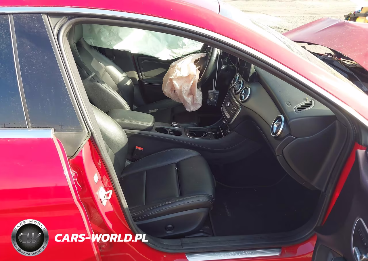 2018 Mercedes-Benz Cla 250 VIN:WDDSJ4EB4JN577583 - 5