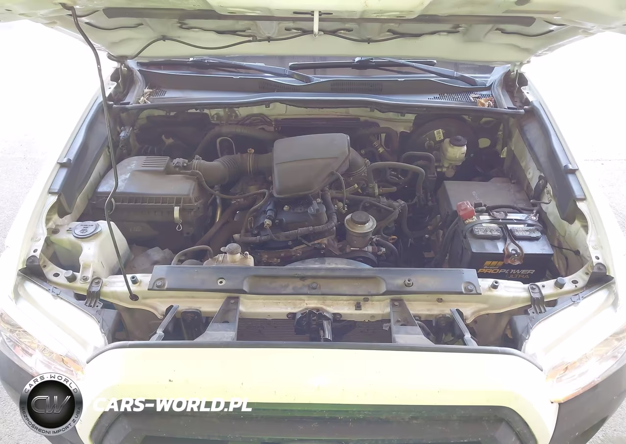 2022 Toyota Tacoma Sr VIN:3TYRX5GN8NT043415 - 10