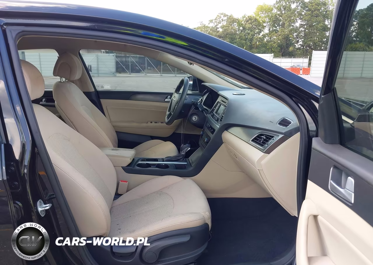 2015 Hyundai Sonata Sport VIN:5NPE34AF2FH102757 - 5