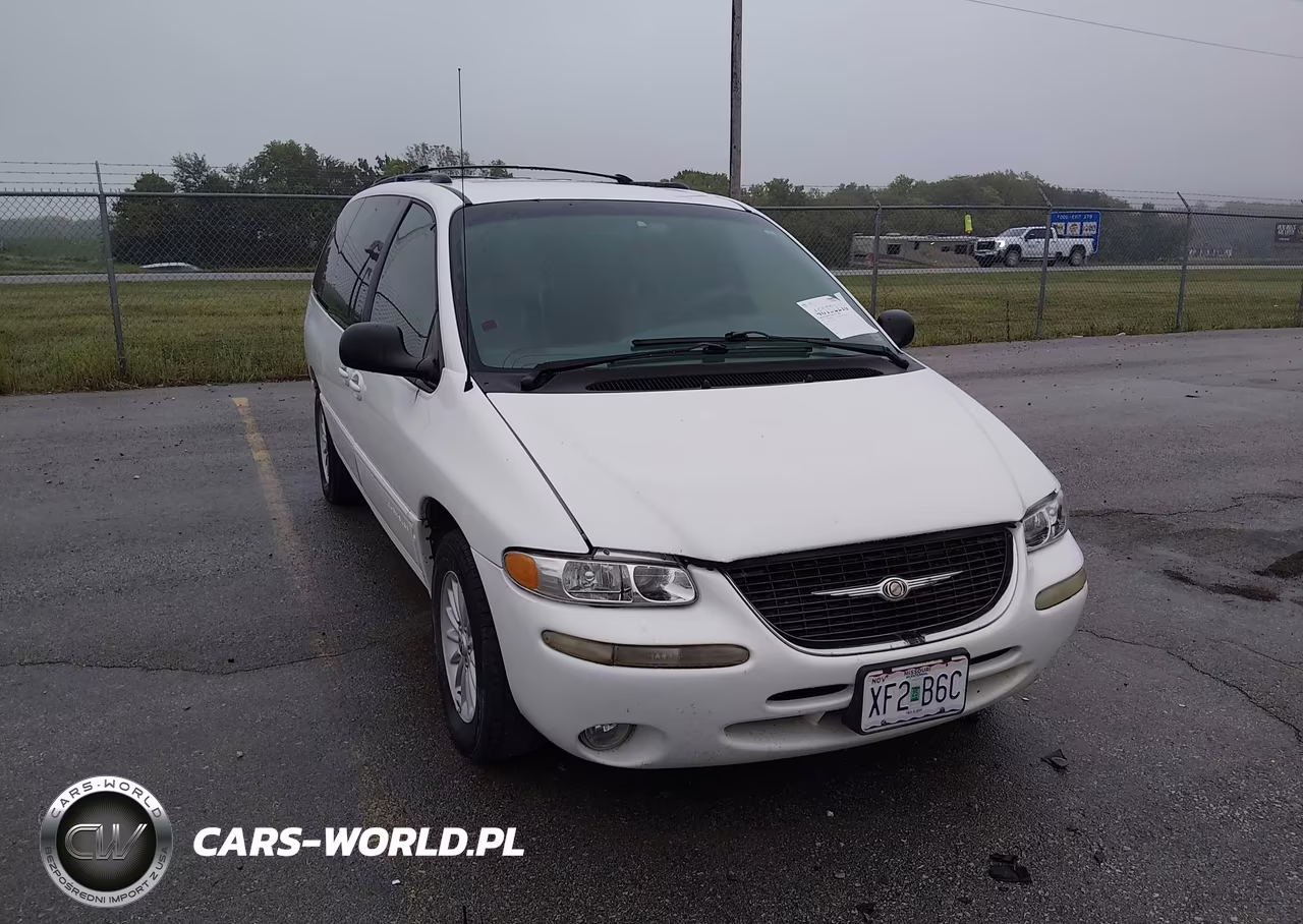 1999 Chrysler Town & Country Lx