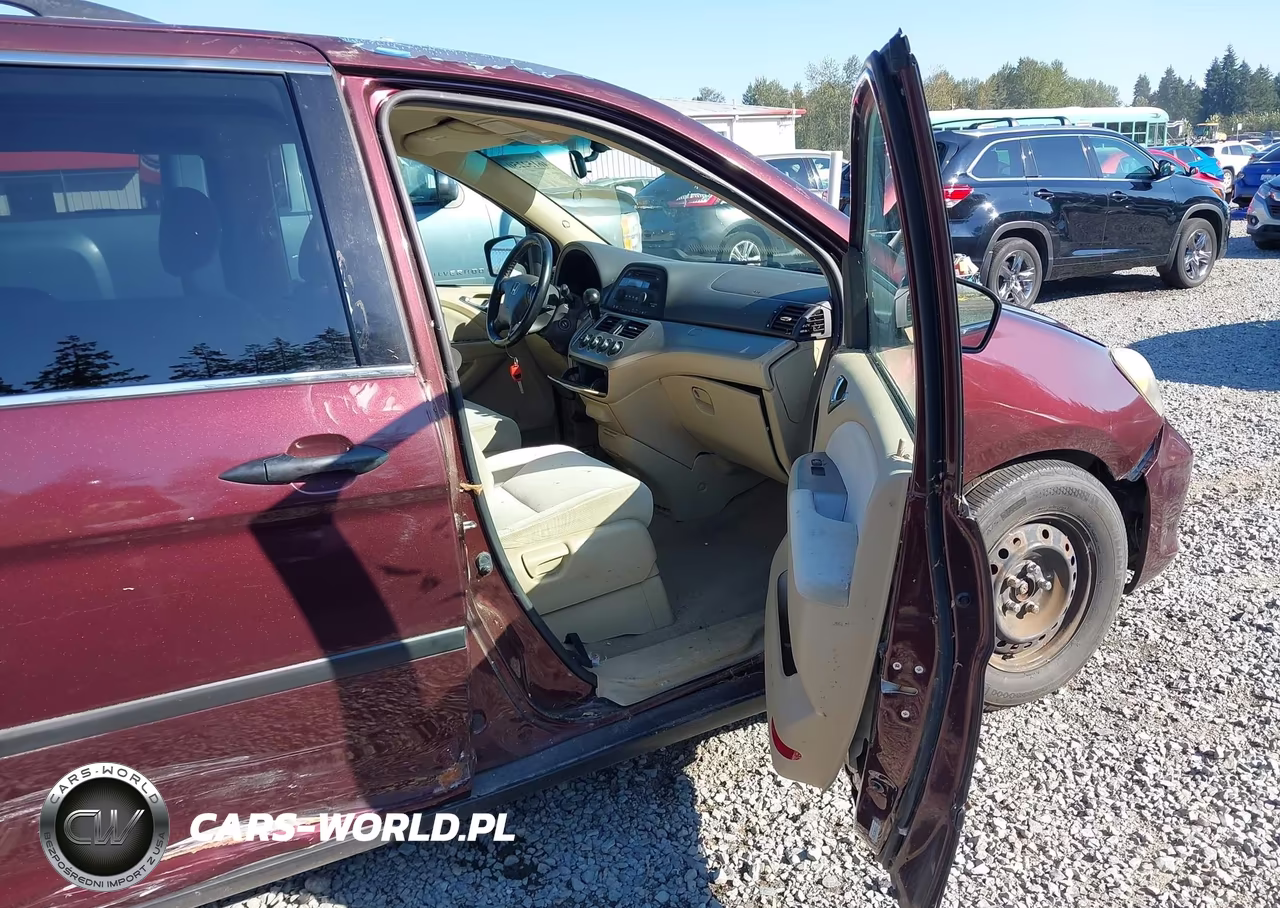 2008 Honda Odyssey Lx VIN:5FNRL38258B088613 - 5
