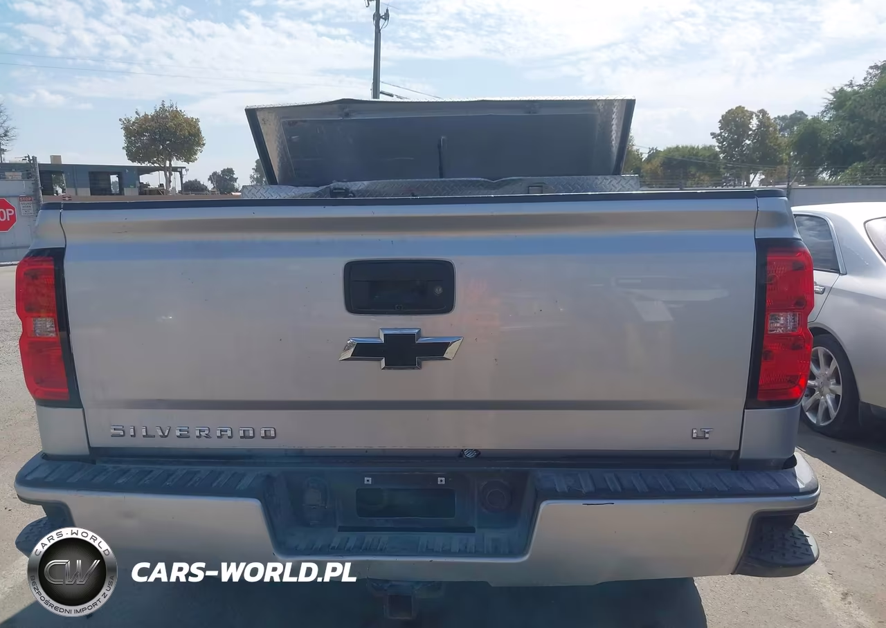 2018 Chevrolet Silverado 1500 2Lt VIN:1GCUKRECXJF198278 - 16