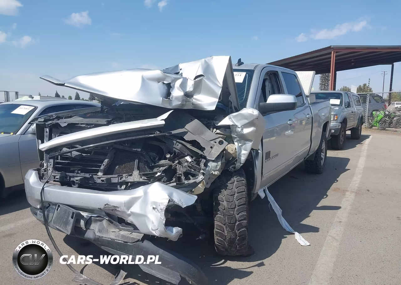 2018 Chevrolet Silverado 1500 2Lt VIN:1GCUKRECXJF198278 - 2