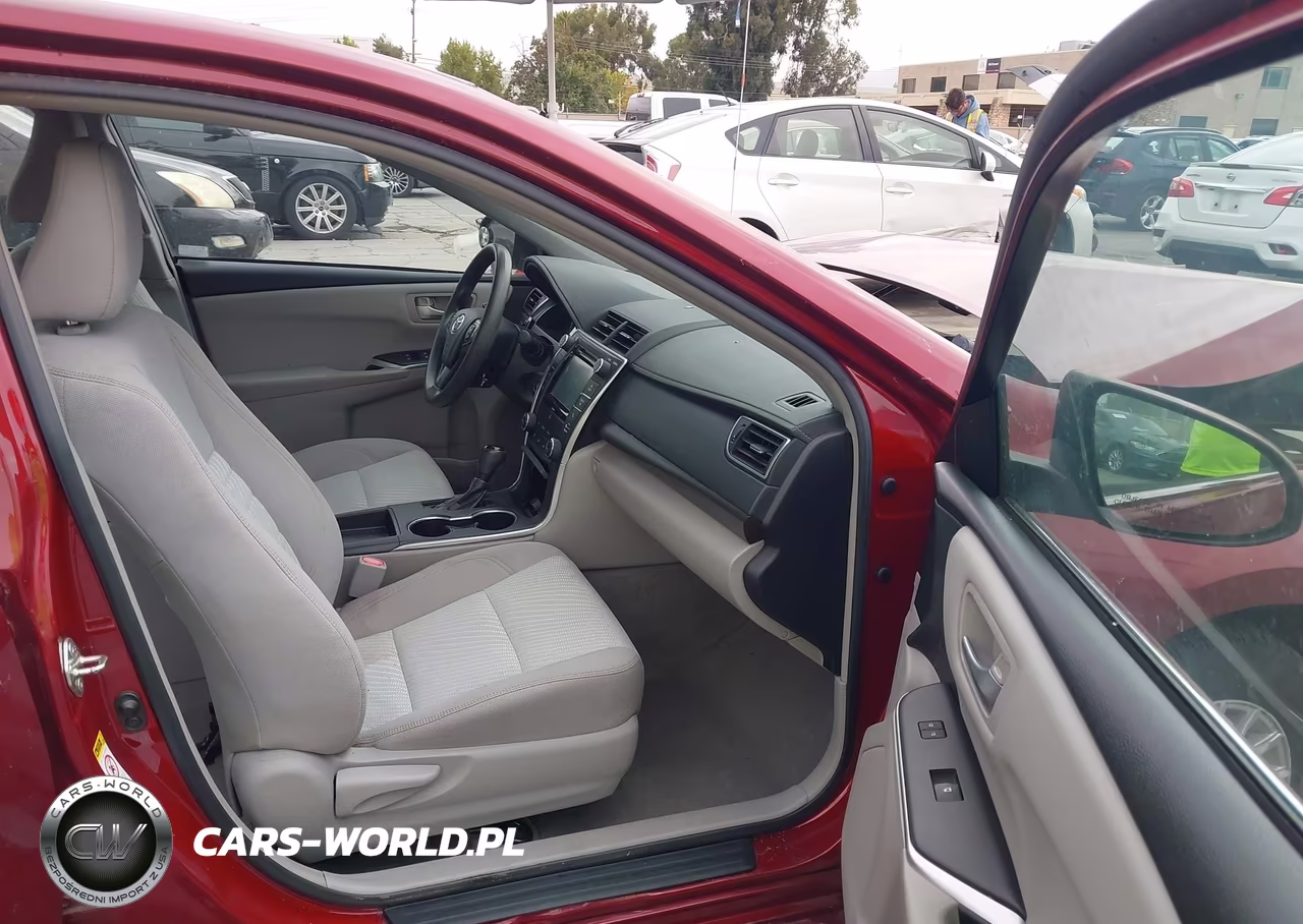 2017 Toyota Camry Le VIN:4T1BF1FK6HU752386 - 5