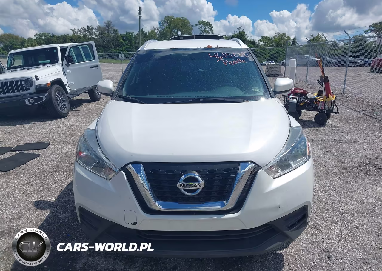 2019 Nissan Kicks Sv VIN:3N1CP5CU7KL536795 - 12