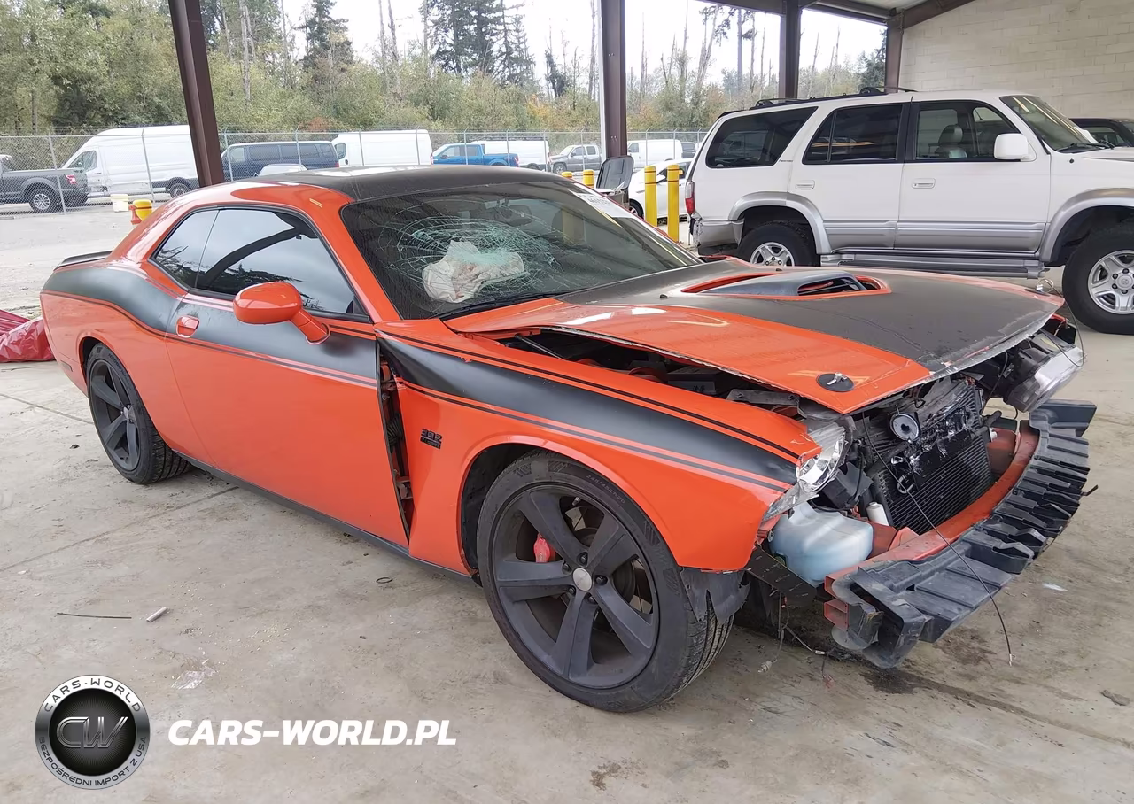 2013 Dodge Challenger Srt8