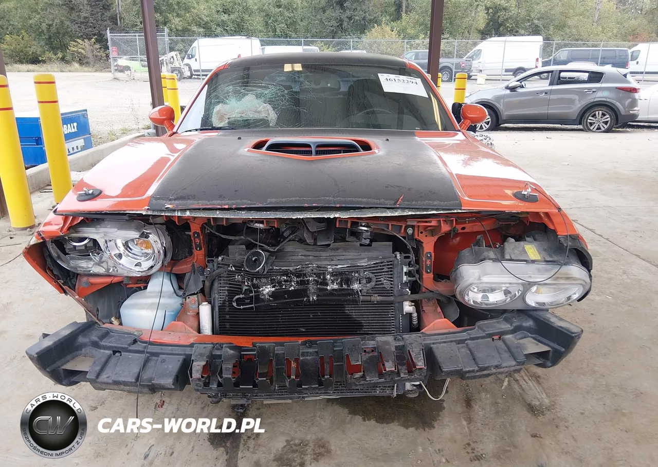 2013 Dodge Challenger Srt8 VIN:2C3CDYCJ6DH733924 - 13