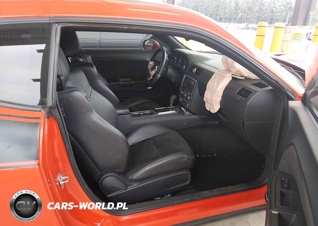 2013 Dodge Challenger Srt8 VIN:2C3CDYCJ6DH733924 - 5