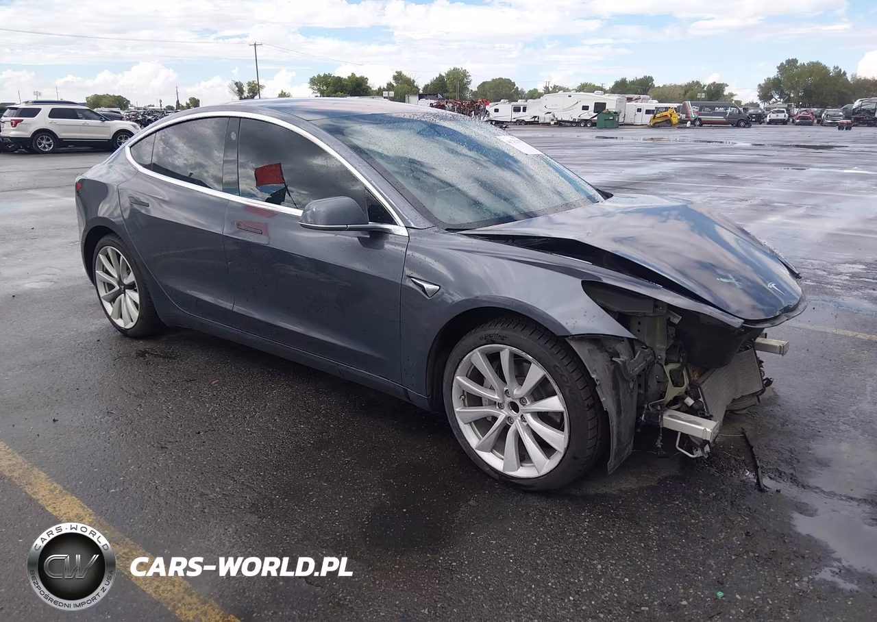 2018 Tesla Model 3 – zdjęcie 1 z 22