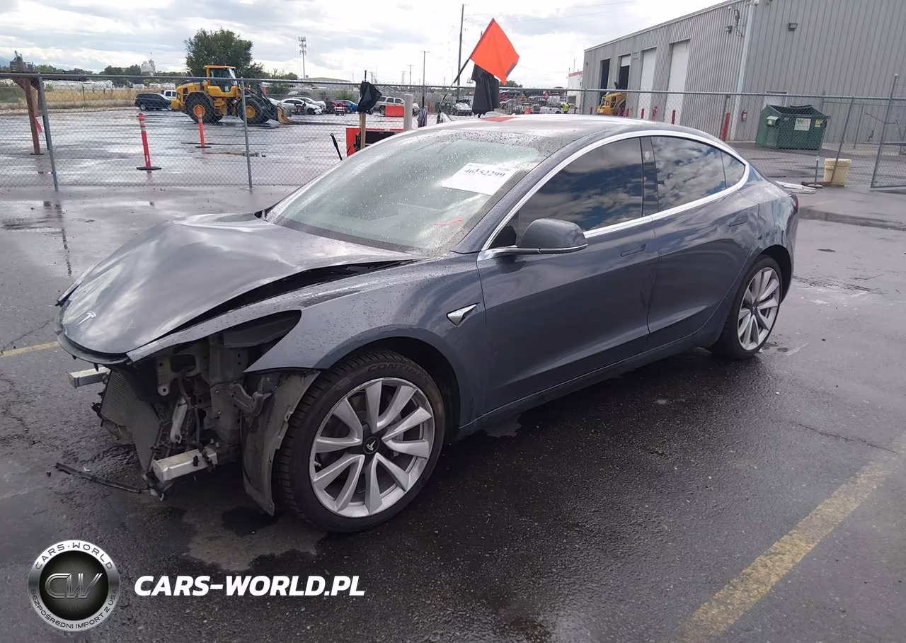 2018 Tesla Model 3 VIN:5YJ3E1EA9JF178031 - 2