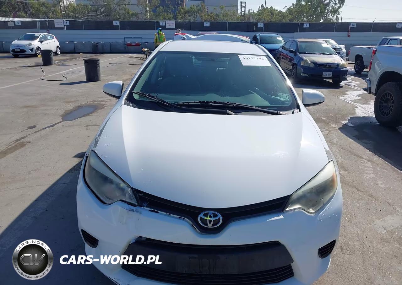 2016 Toyota Corolla L VIN:5YFBURHE3GP431613 - 12