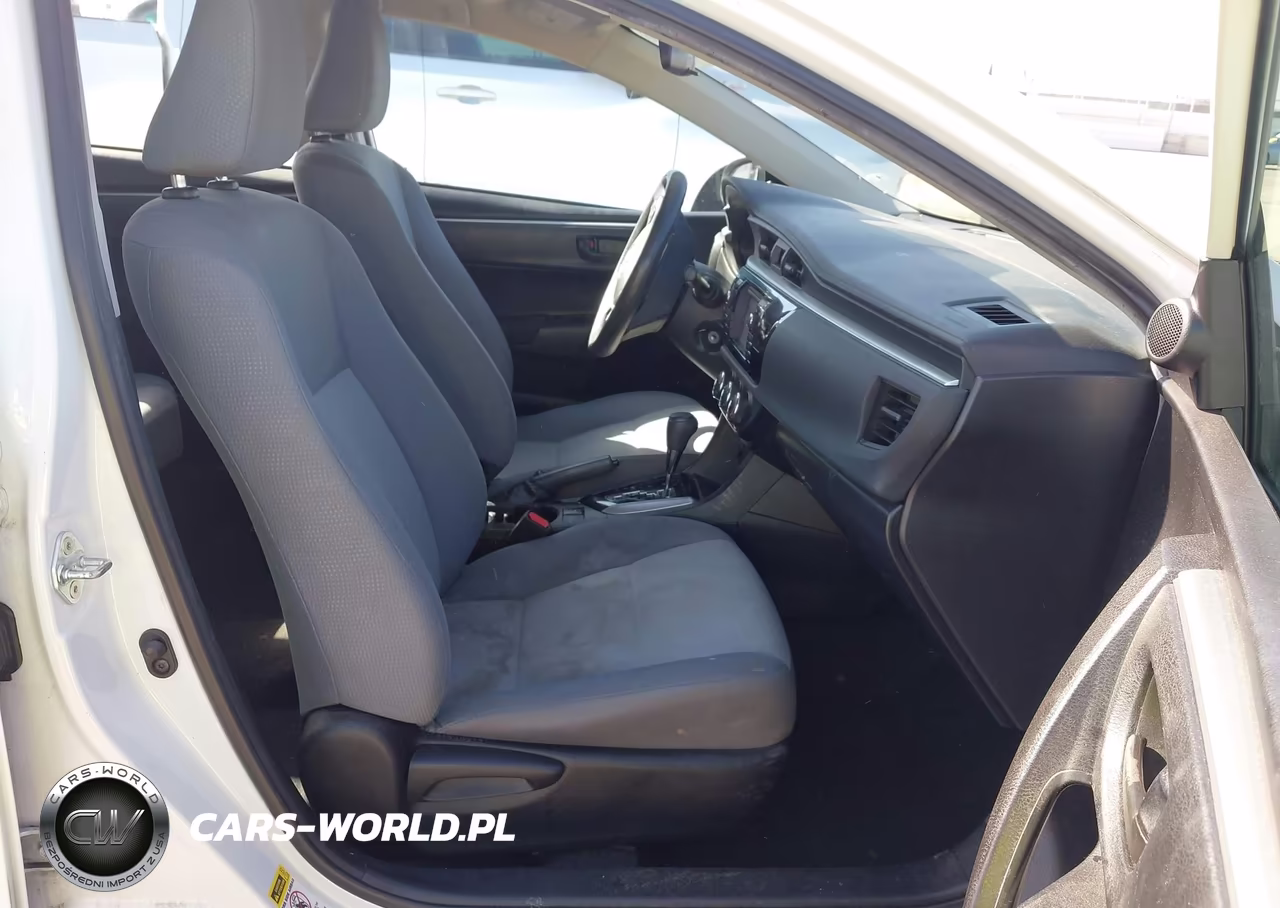 2016 Toyota Corolla L VIN:5YFBURHE3GP431613 - 5