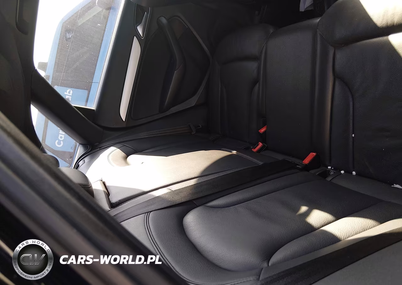 2018 Audi Q3 2.0T Premium-2.0T Sport Premium VIN:WA1BCCFS0JR011842 - 8