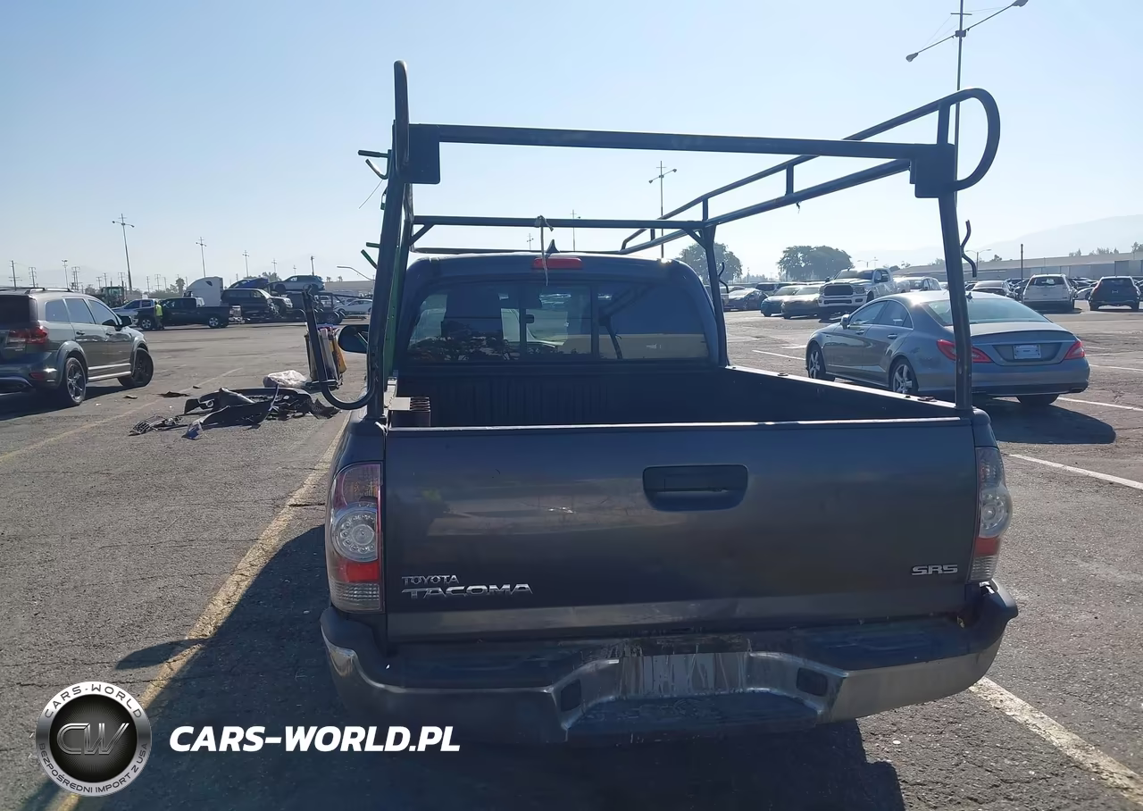 2015 Toyota Tacoma VIN:5TFTX4CN4FX050259 - 17