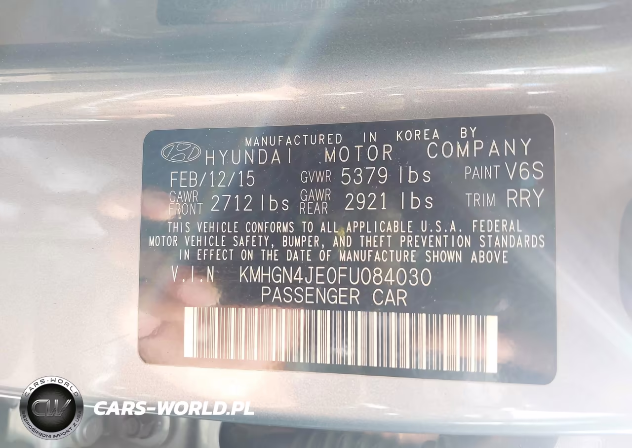 2015 Hyundai Genesis 3.8 VIN:KMHGN4JE0FU084030 - 9
