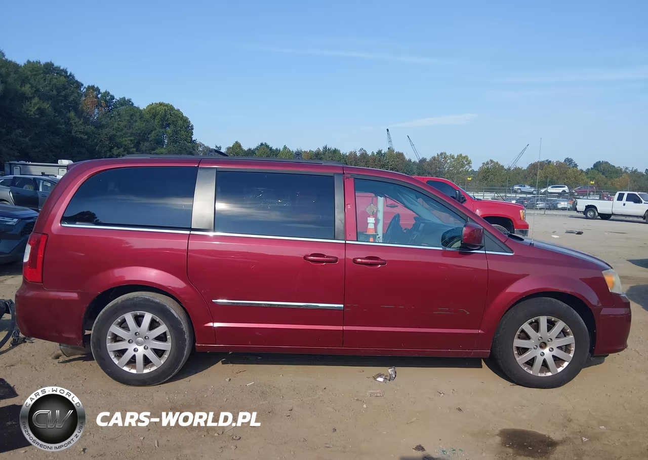 2014 Chrysler Town & Country Touring VIN:2C4RC1BG6ER111163 - 13