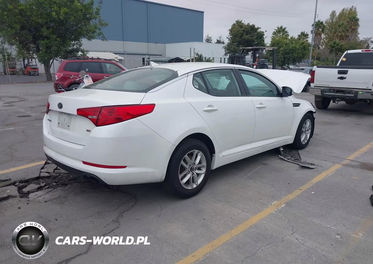2011 Kia Optima Lx VIN:KNAGM4A78B5190011 - 4