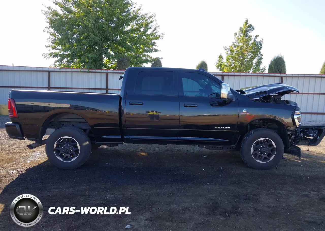 2025 Ram 2500 Laramie 4X4 6'4 Box VIN:3C63R5FLXSG511772 - 13
