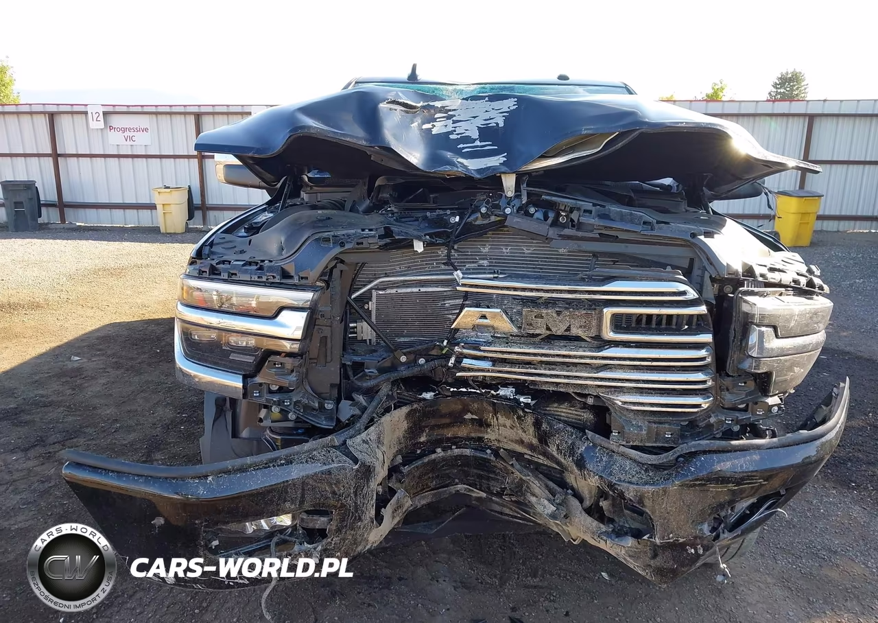 2025 Ram 2500 Laramie 4X4 6'4 Box VIN:3C63R5FLXSG511772 - 6