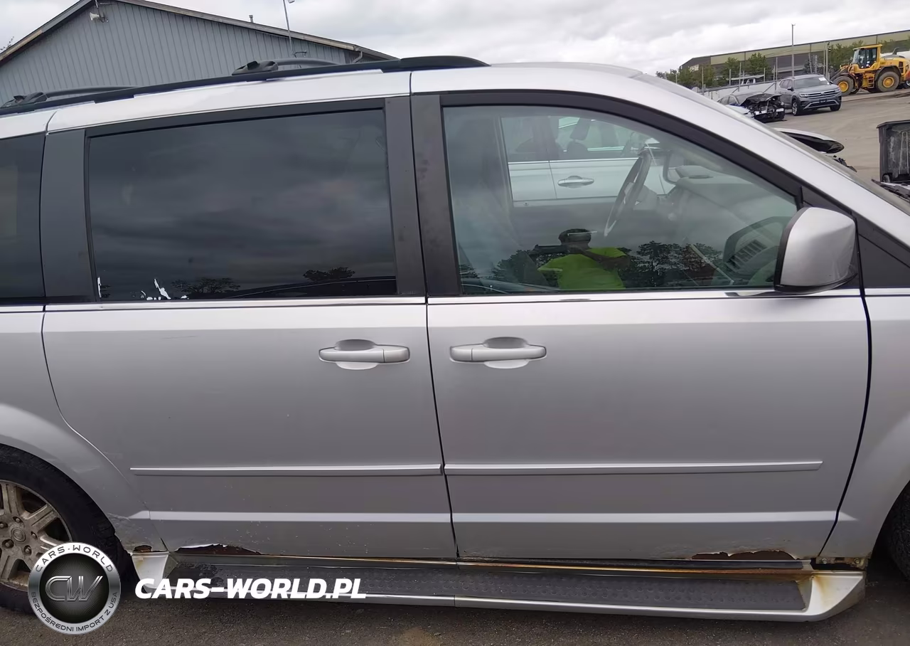 2008 Chrysler Town & Country Touring VIN:2A8HR54PX8R639459 - 13