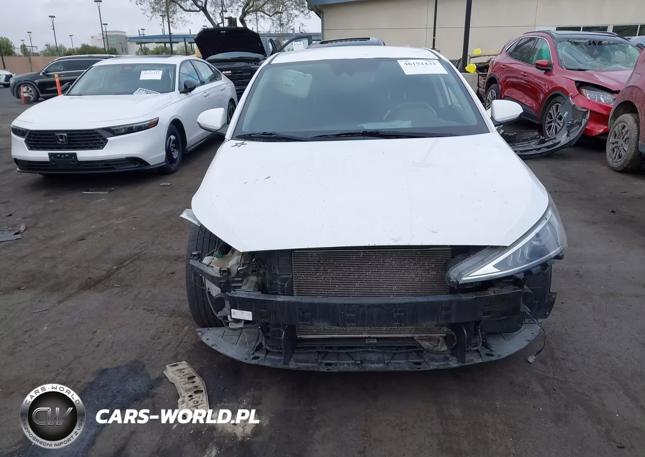 2020 Hyundai Elantra Sel VIN:5NPD84LF5LH542638 - 13