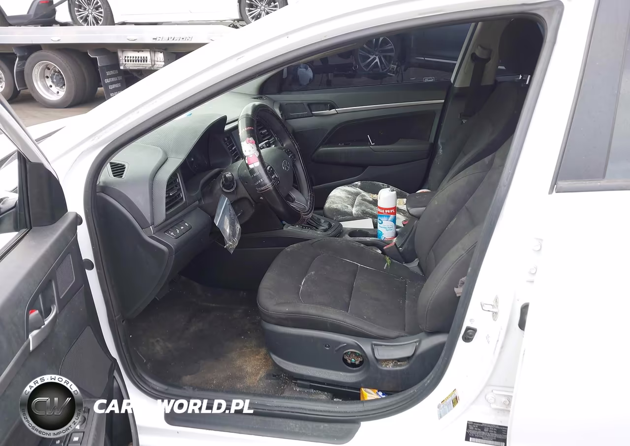 2020 Hyundai Elantra Sel VIN:5NPD84LF5LH542638 - 5