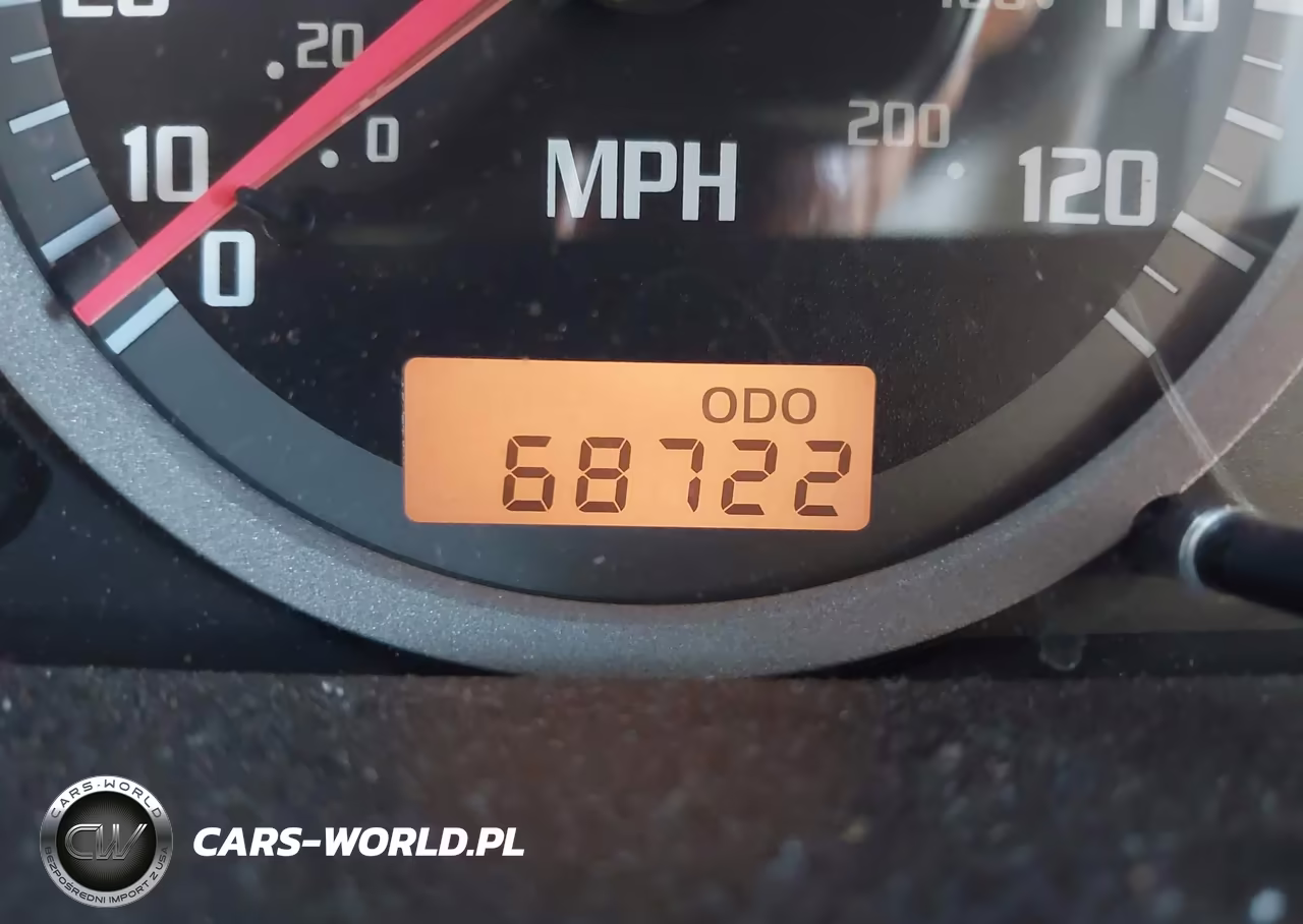 2003 Isuzu Rodeo S 3.2L V6 VIN:4S2CK58W234310388 - 13