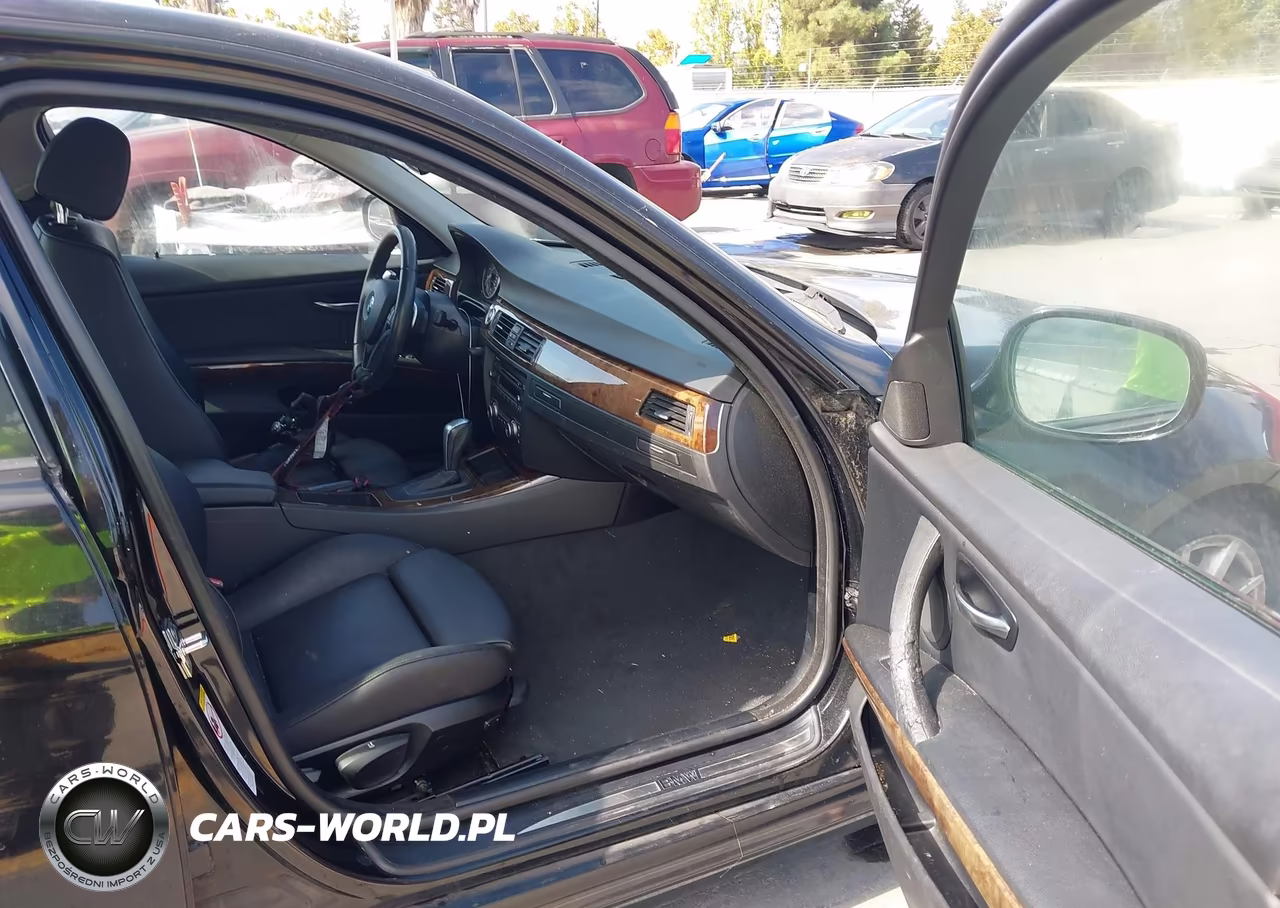 2009 BMW 328I VIN:WBAPH57579NM33284 - 5