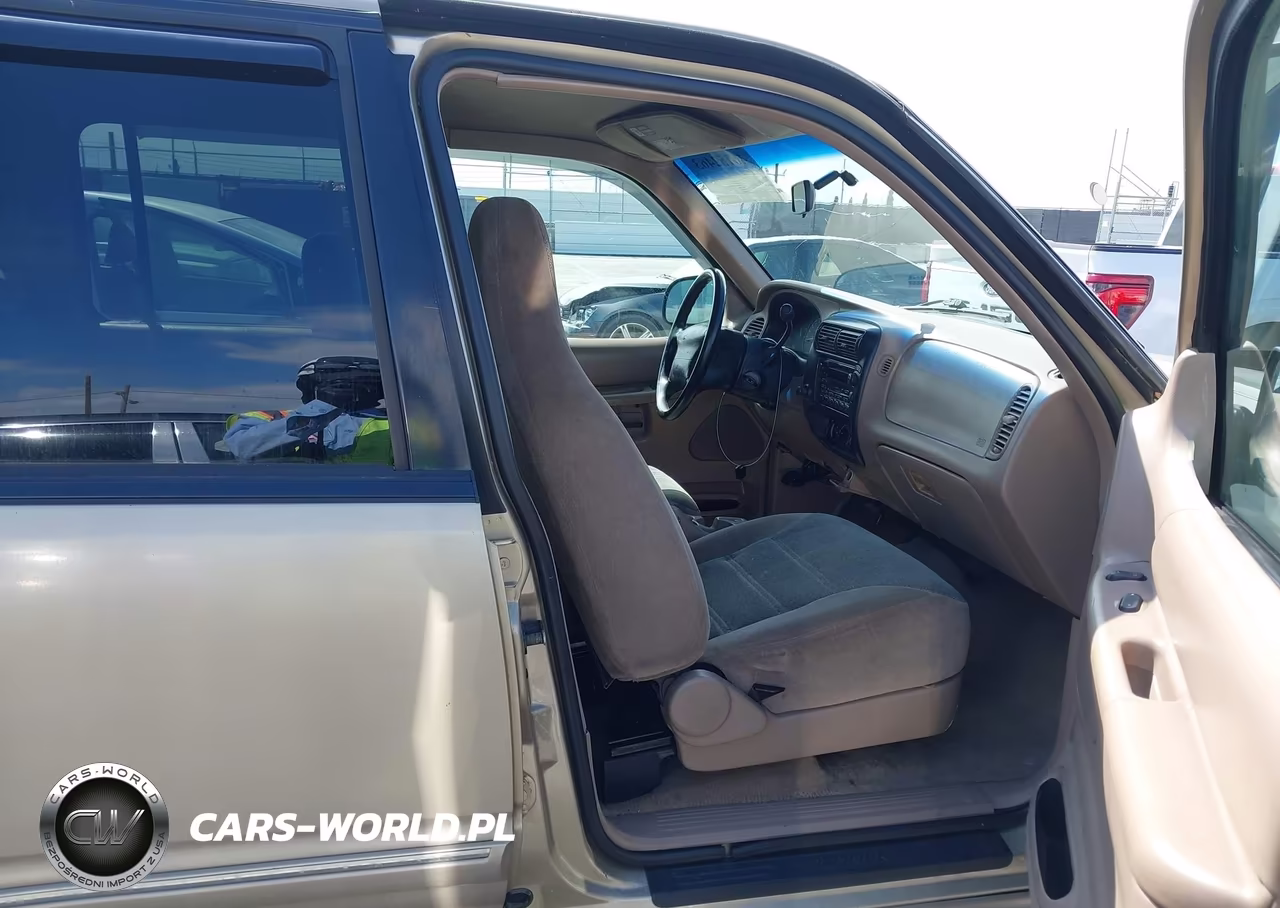 2001 Ford Explorer Xls VIN:1FMZU62E11ZA84894 - 5