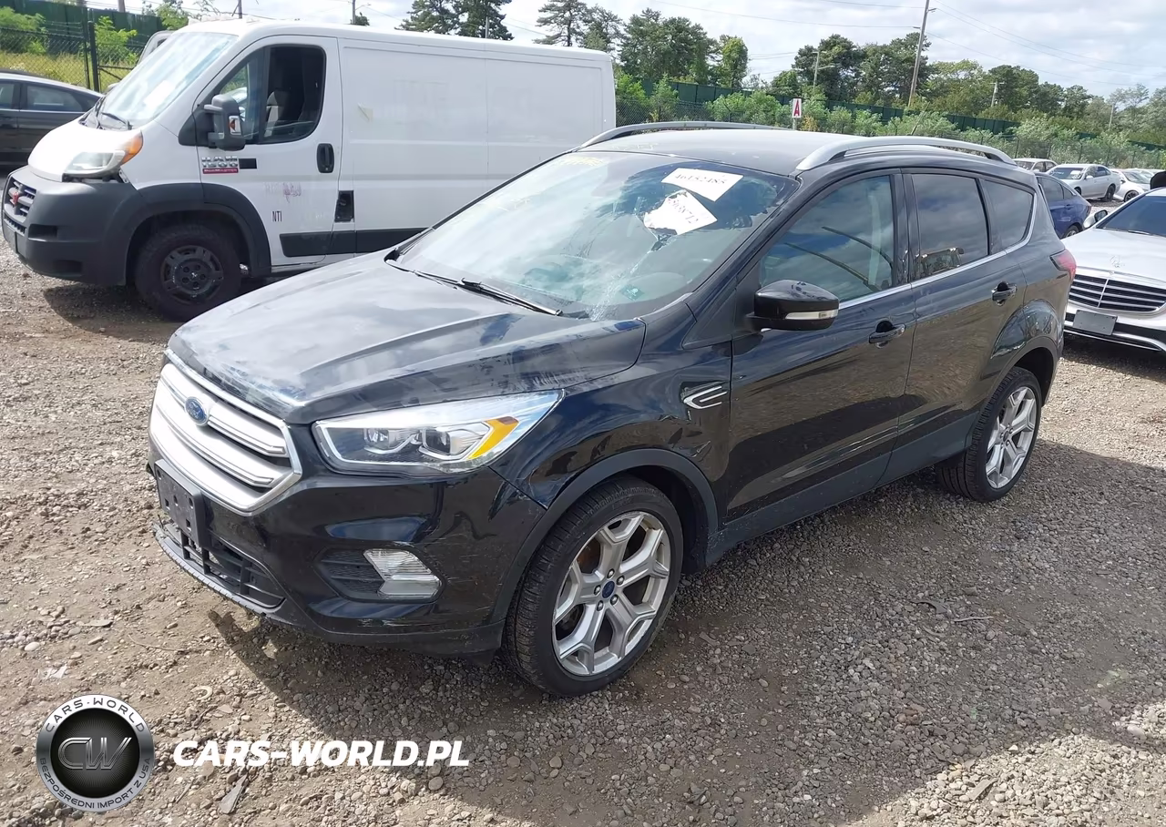 2019 Ford Escape Titanium VIN:1FMCU9J98KUC32713 - 2