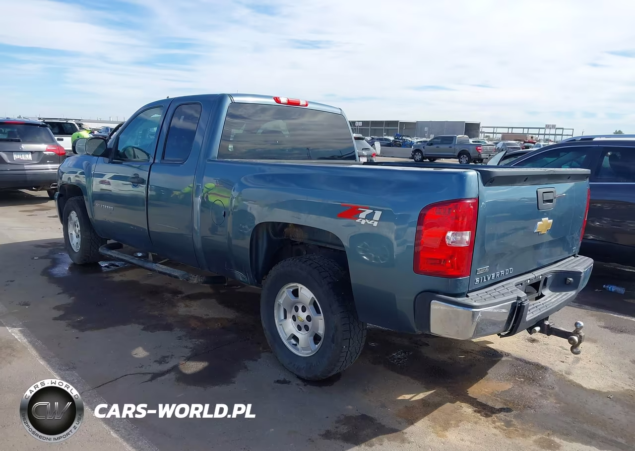 2011 Chevrolet Silverado 1500 Lt VIN:1GCRKSE35BZ369581 - 3