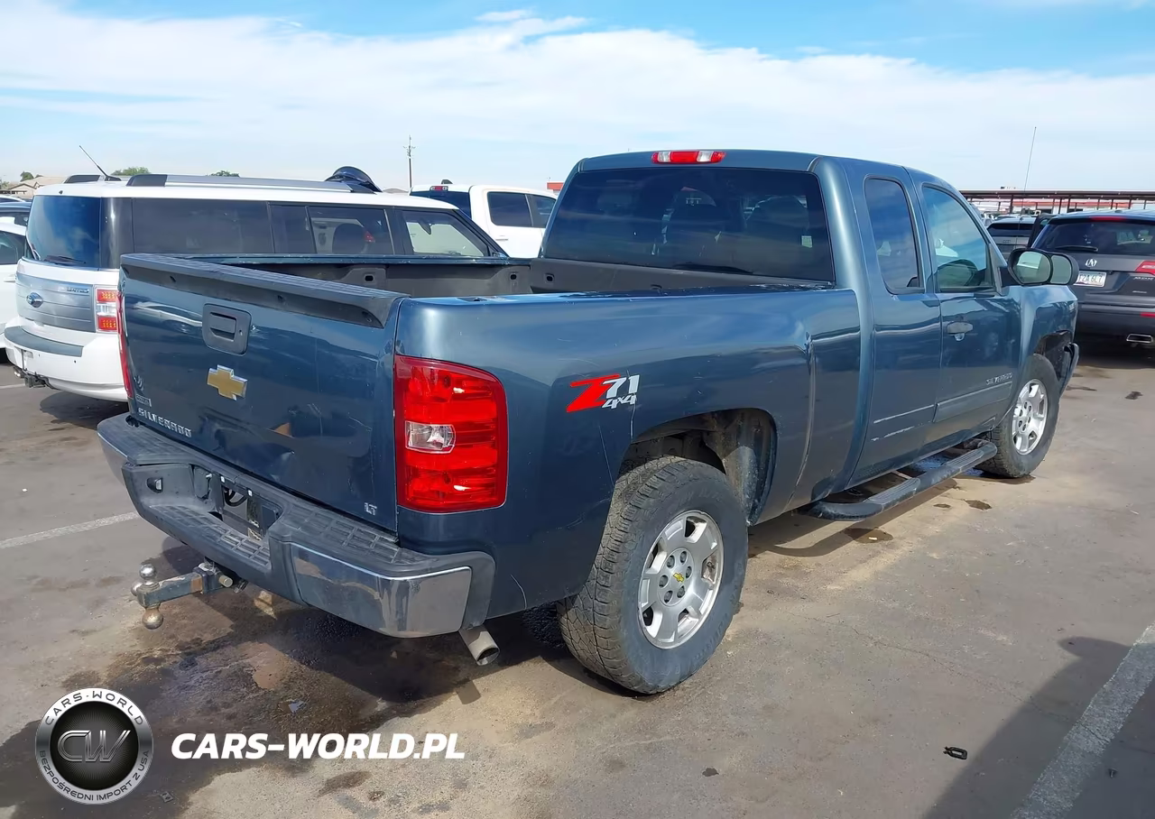 2011 Chevrolet Silverado 1500 Lt VIN:1GCRKSE35BZ369581 - 4