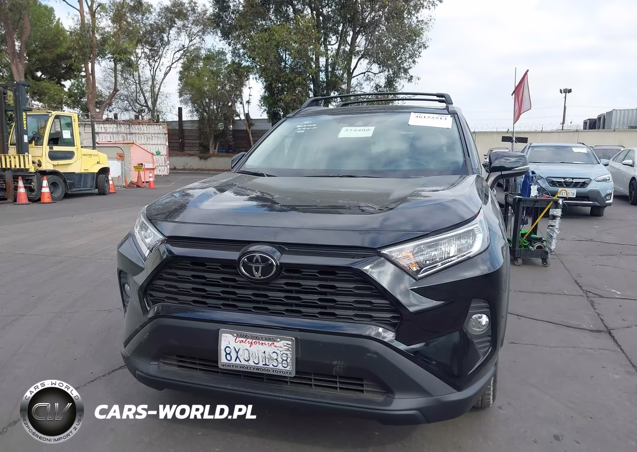2021 Toyota Rav4 Xle VIN:2T3W1RFV4MC152901 - 12